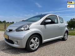 Toyota Aygo - 1.0-12V Sport Airco let op 19.514 km nap bj 2008 nl auto