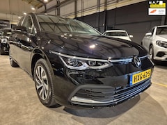 Volkswagen Golf - 1.4 eHybrid - Digitaal Dashboard - Sfeerverlichting - Ergostoel met memory - Adapt Cruise
