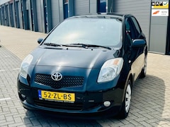 Toyota Yaris - 1.3 VVTi Sol