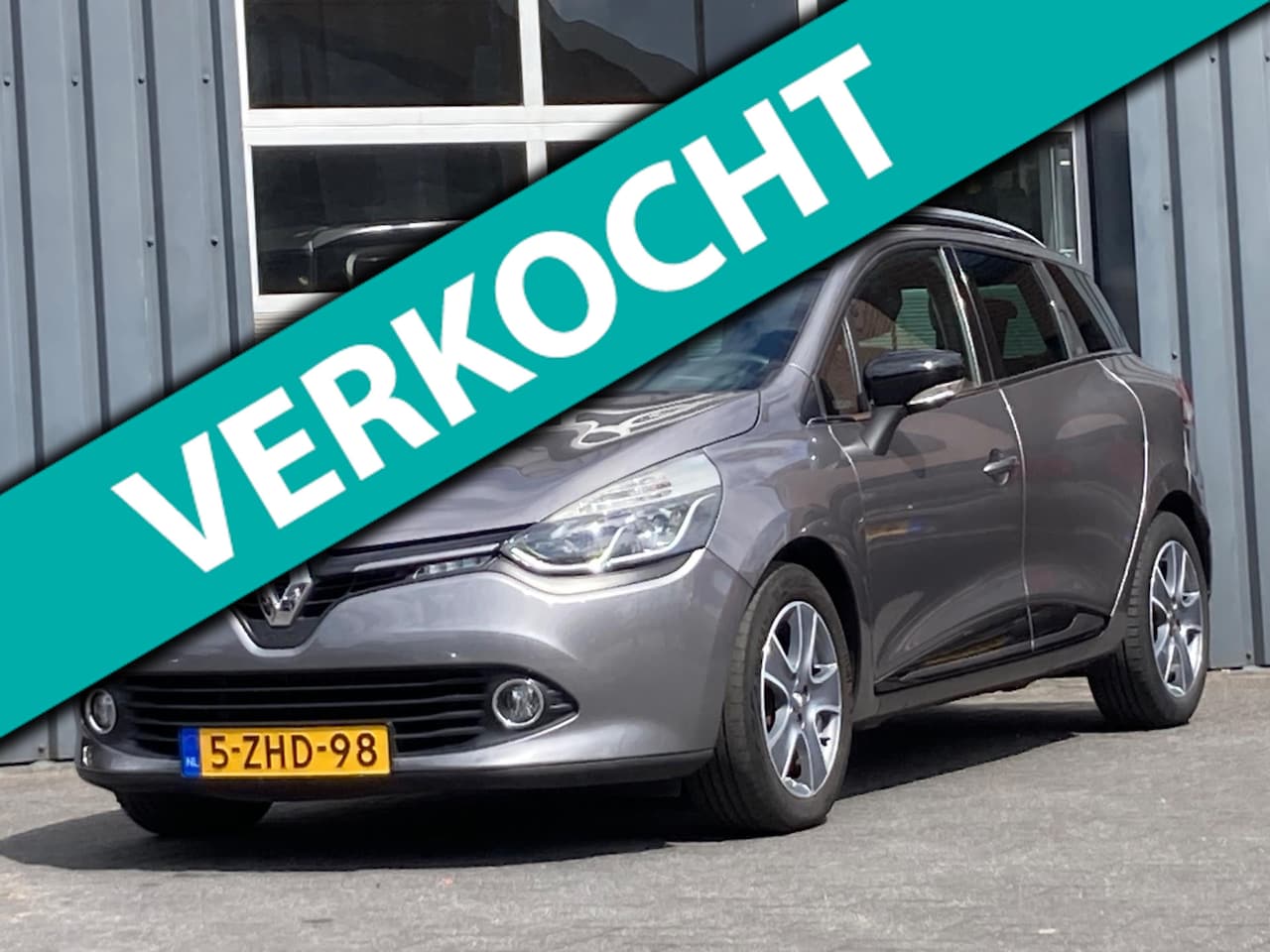 Renault Clio Estate - 0.9 TCe Night&Day 1e eigenaar Dealer onderhouden - AutoWereld.nl