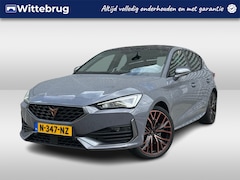 CUPRA Leon - 1.4 e-Hybrid VZ Performance / Pano / Supersport Stuur / Navigatie / Dodehoek / Camera / Pa