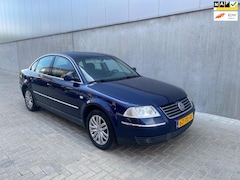 Volkswagen Passat - 2.0-20V Arctic/Climatronic