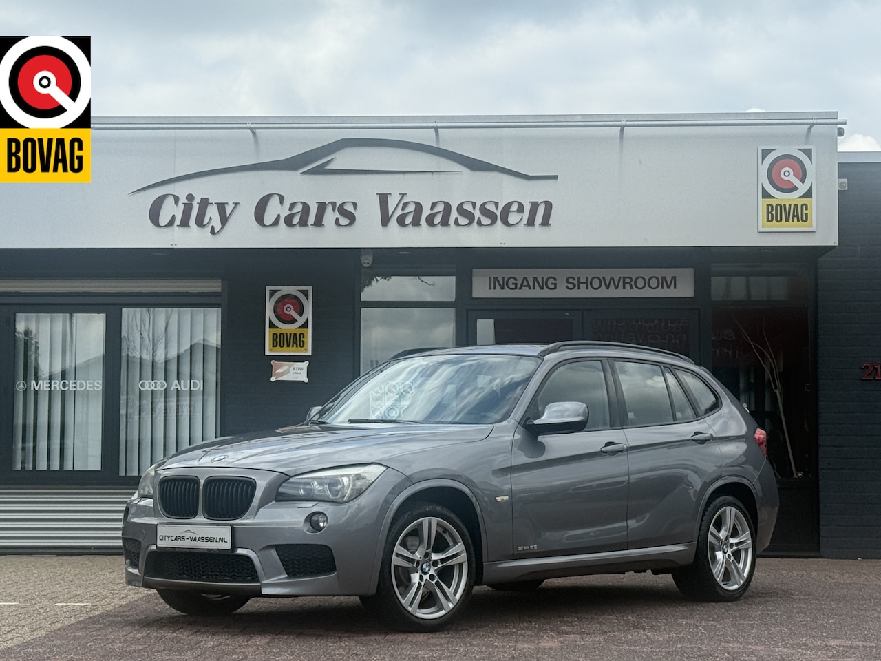 BMW X1 - sDrive20i Business automaat 184 pk M pakket org nl auto navigatie climate ctr cruise ctr x - AutoWereld.nl