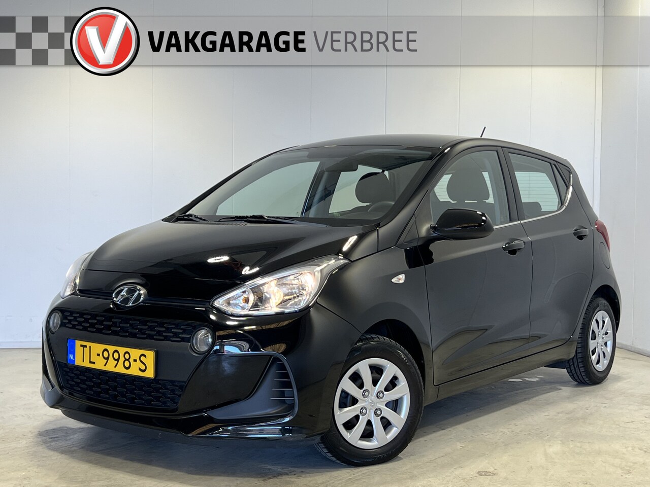Hyundai i10 - 1.0i Comfort | Cruise Control | Airco | Radio | LED Dagrijverlichting | - AutoWereld.nl