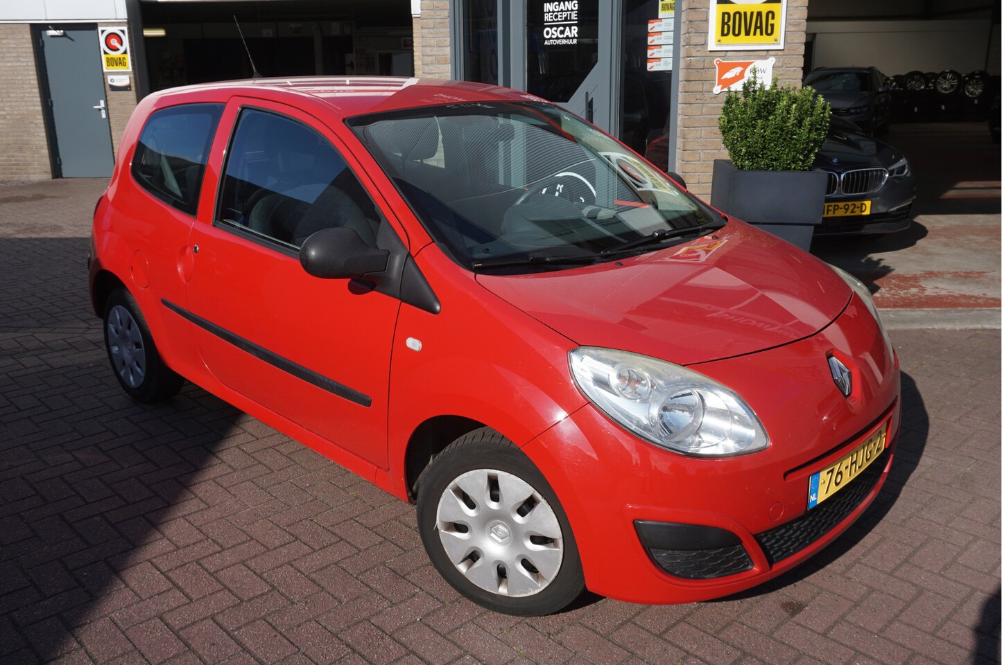 Renault Twingo - 1.2I Authentique - AutoWereld.nl