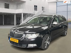 Skoda Superb Combi - 2.0 TSI Ambition Business Line AUT NAVI PSENSOR TREKHAAK CRUISE 2 X SLEUTELS