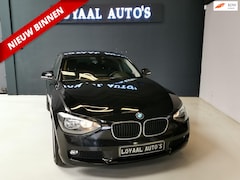 BMW 1-serie - 116i Business+ | AIRCO | TREKHAAK | PDC | ELEK.RAMEN | APK