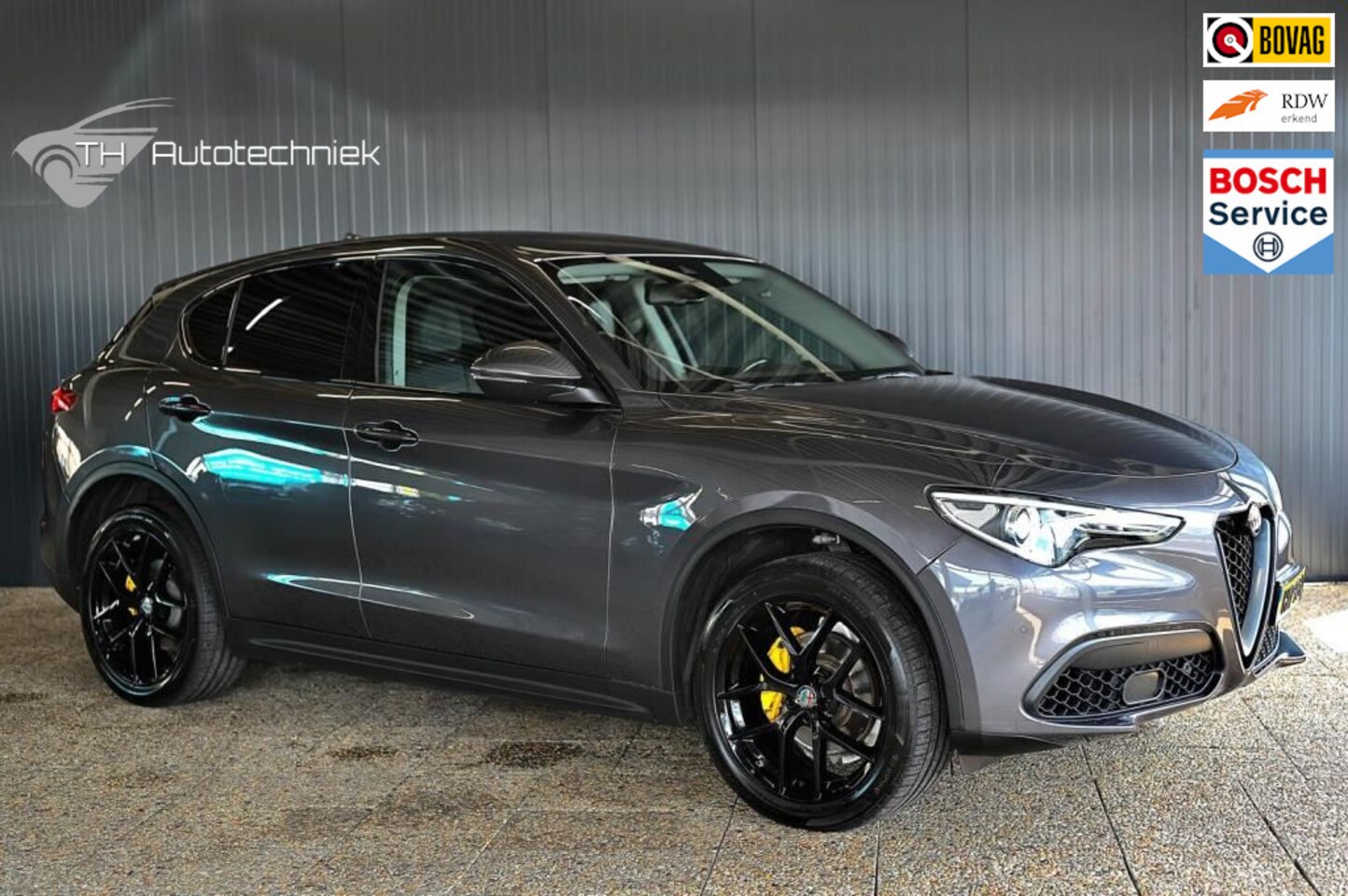 Alfa Romeo Stelvio - 2.0 T AWD Super 2.0 T AWD Super - AutoWereld.nl