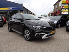 Fiat Tipo Cross - 1.0 Cross / Trekhaak / Rijklaarprijs