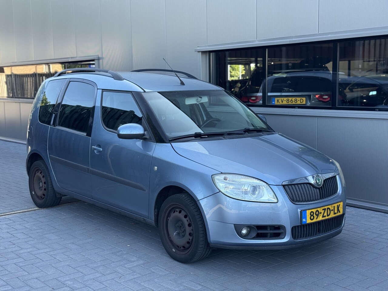 Skoda Roomster - 1.4-16V Style | Airco | Trekhaak - AutoWereld.nl