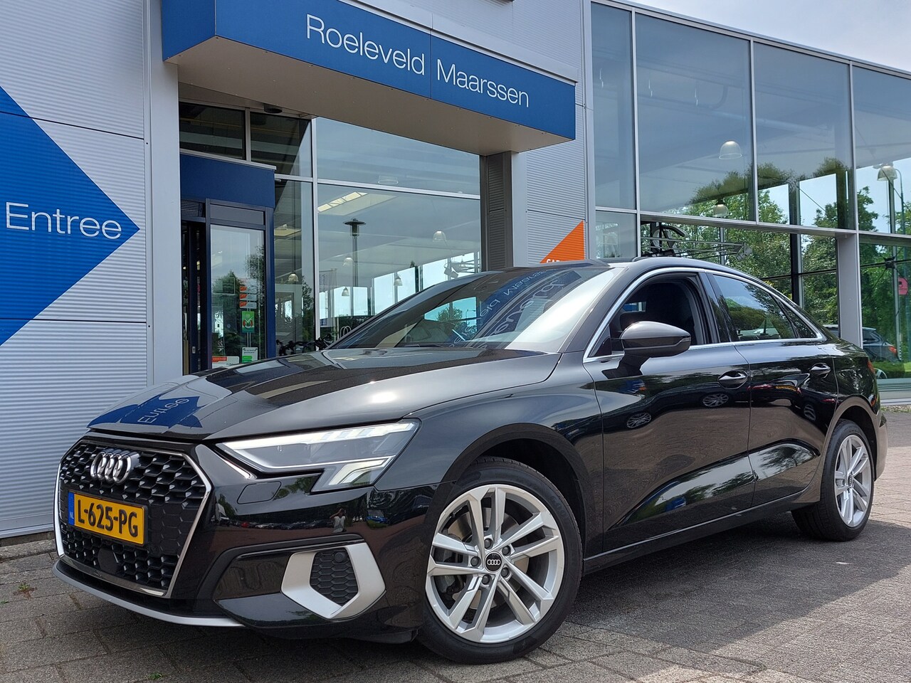 Audi A3 Limousine - 30 TFSI 110pk Business Edition | Navi | Clima | Cruise | Led Koplampen+Achterlichten | Rij - AutoWereld.nl