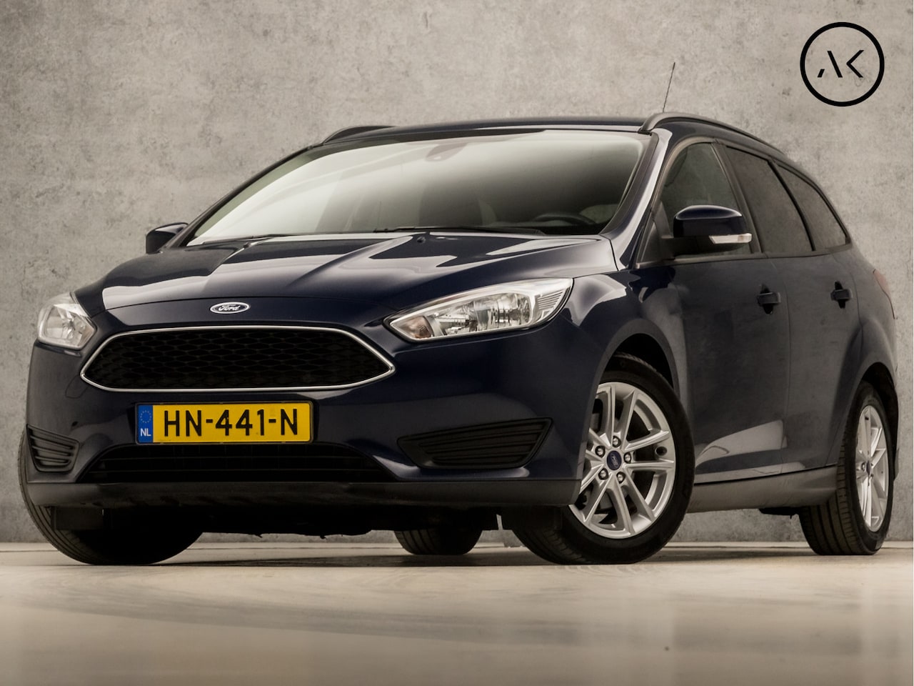 Ford Focus Wagon - 1.0 Sport (GROOT NAVI, TREKHAAK, GETINT GLAS, SPORTSTOELEN, LM VELGEN, CRUISE, PARKEERSENS - AutoWereld.nl
