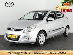 Hyundai i20 - 1.4i DYNAMIC XL 1e EIG AIRCO NAP 56.600 KM SENSOREN.LM VELGEN.5-DRS