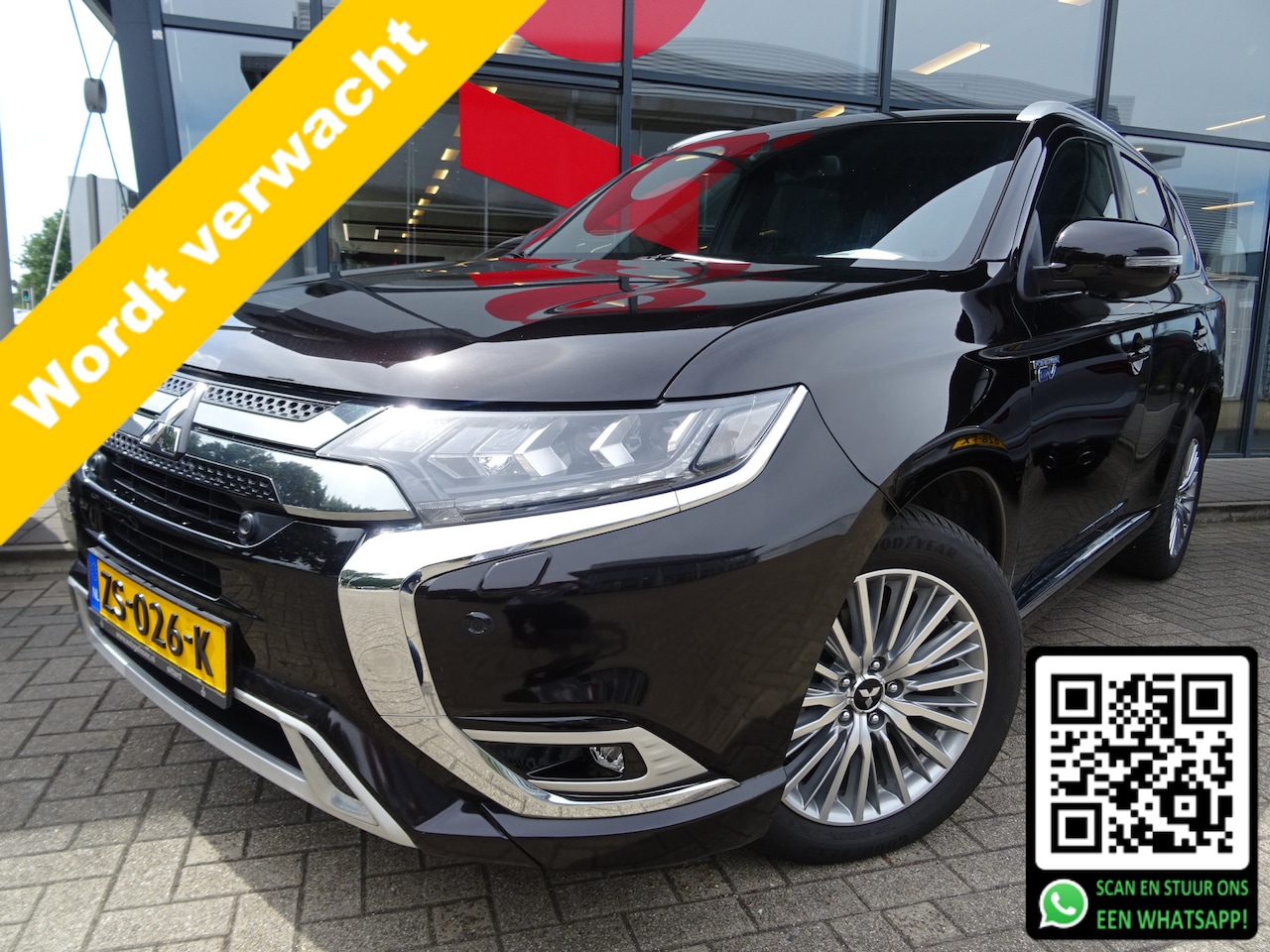 Mitsubishi Outlander - 2.4 PHEV Instyle 4WD AUTOMAAT 240 PK | 1E EIGENAAR | DEALER ONDERHOUDEN \ TREKHAAK | 1.500 - AutoWereld.nl