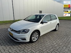 Volkswagen Golf - 1.0 TSI Comfortline Business , climaat control, massage stoelen, navigatie