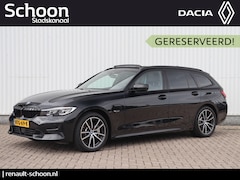 BMW 3-serie Touring - 330e M-Sport 292pk | Adap. Cruise | Panoramadak | Navigatie | Stoel-/Stuurverwarming | Cam