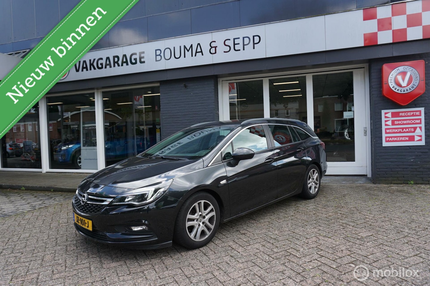 Opel Astra Sports Tourer - 1.0 Business Executive 1.0 Business Executive - AutoWereld.nl