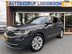 Volkswagen Tiguan - 1.5 TSI R-Line Business+ Trekhaak Massage stoel