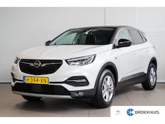 Opel Grandland X - 1.2 Turbo Automaat Business Executive | Navigatie | AGR | Parkeersensoren | Climate Contro