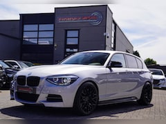 BMW 1-serie - M135i xDrive High Executive | Harman/Kardon | Memory stoelen | Camera | Climatronic | 19 i