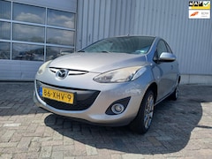 Mazda 2 - 2 1.3 Navigator GT - Airco - Navi - Schade