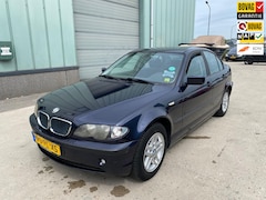 BMW 3-serie - 316i Black&Silver II sedan NAP NETTE AUTO AIRCO APK NIEUW