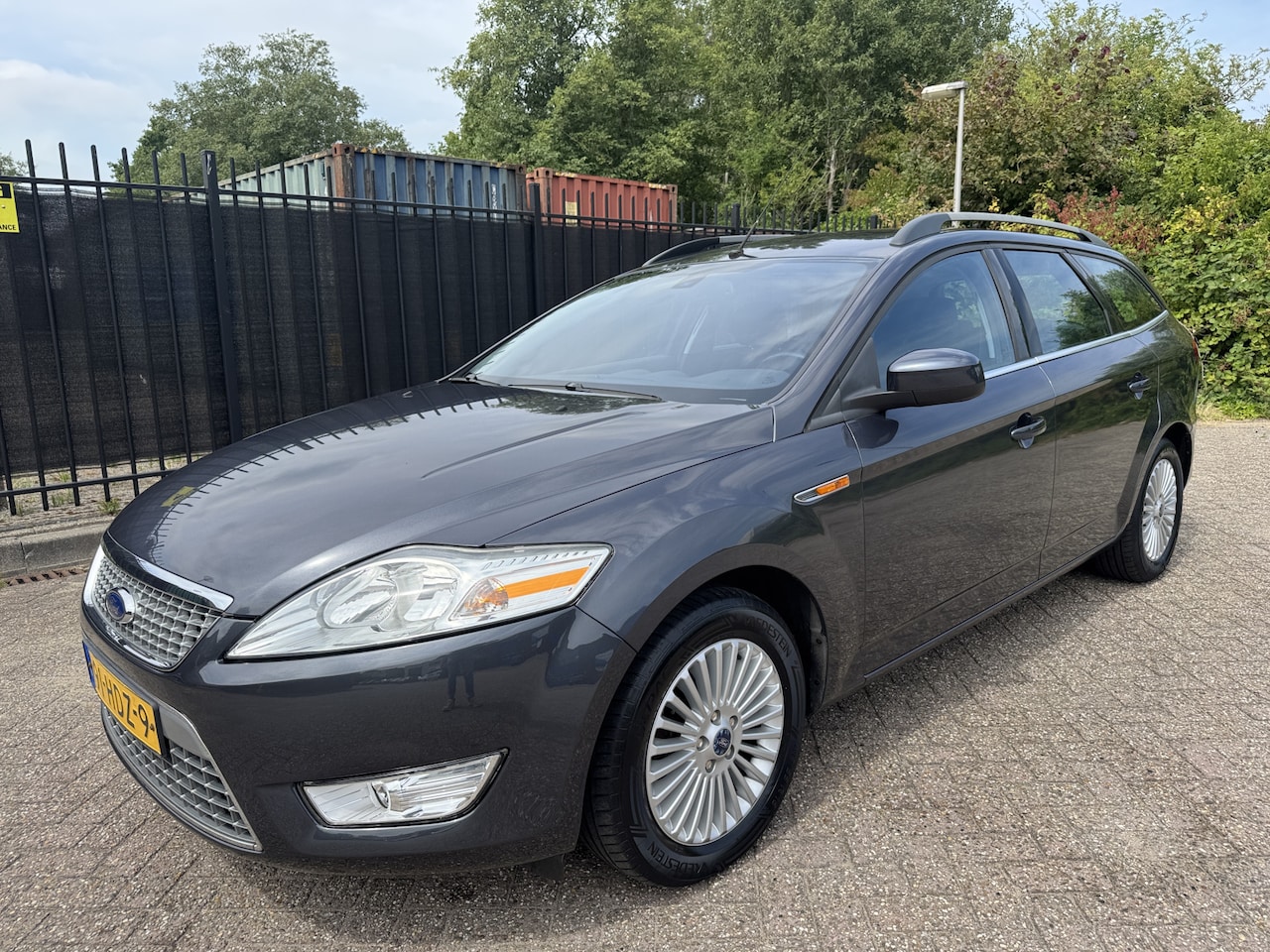 Ford Mondeo Wagon - 2.0-16V Titanium 2.0-16V Titanium - AutoWereld.nl