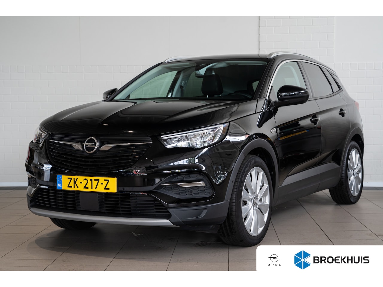 Opel Grandland X - 1.2 Turbo 130PK Business Executive | Trekhaak Afn. | Elektische Kofferklep | Camera | Navi - AutoWereld.nl