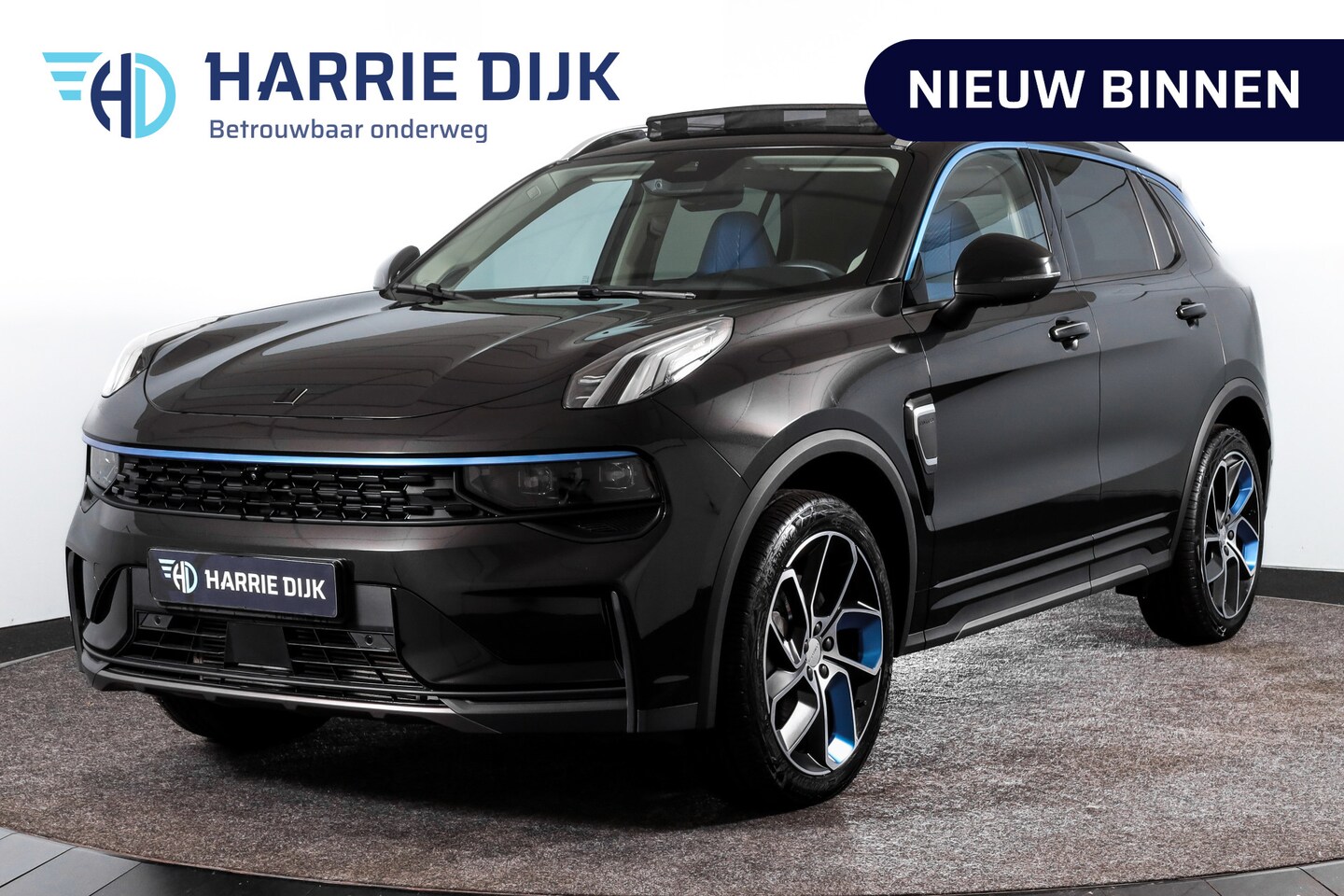 Lynk & Co 01 - 1.5 PHEV 261PK MY22 | 360 Camera  | 7.4 kWh Boordlader | S/K-panodak | Adapt. Cruise | Mem - AutoWereld.nl