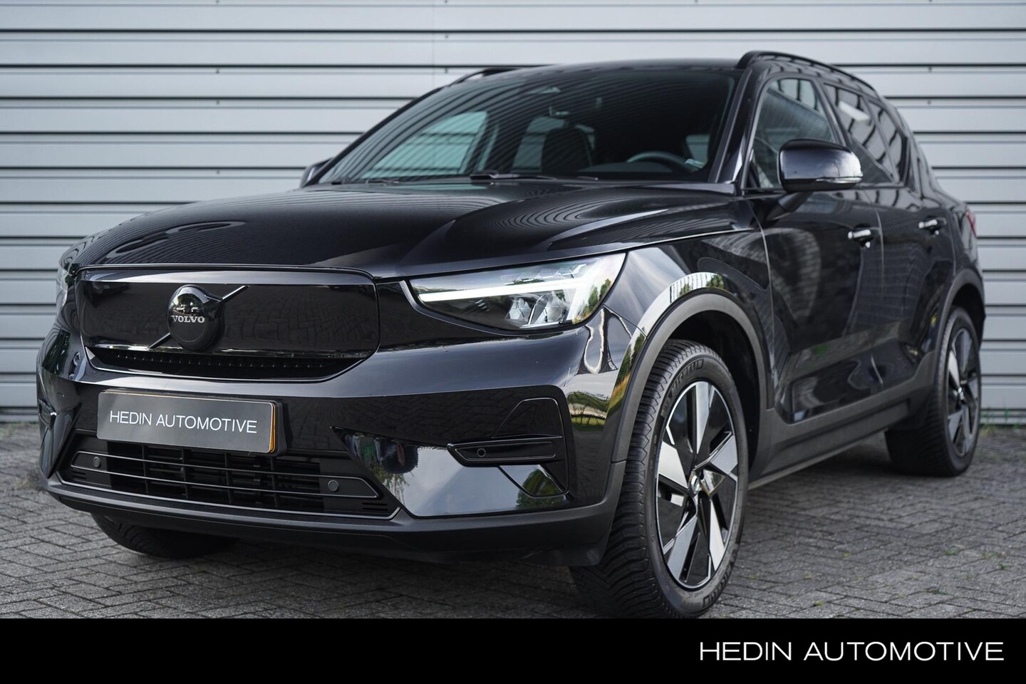 Volvo XC40 - Single Motor Extended Range Plus 82 kWh | Google on board | Adaptieve Cruis Controle | Ele - AutoWereld.nl