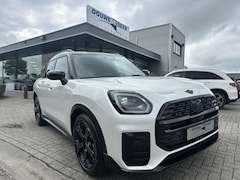 MINI Countryman - 1.5 C John Cooper Works XL Pano-Dak | Trekhaak | Memory | Massage | HUD