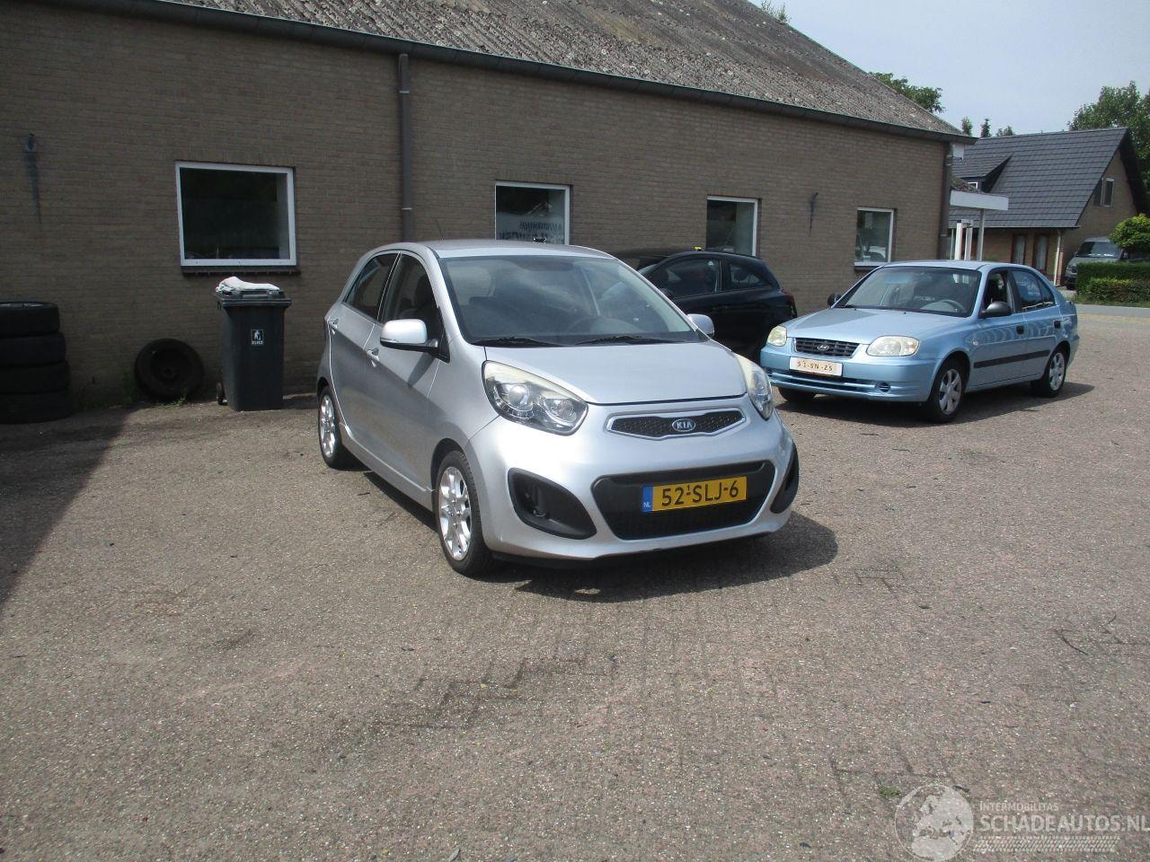 Kia Picanto - 1.2 CVVT Comfort P. - AutoWereld.nl