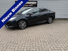 Toyota Avensis - 1.8 VVT-i Lease Pro met 1500 kg trekgewicht | Trekhaak | Clima | PDC | Camera | Cruise | R