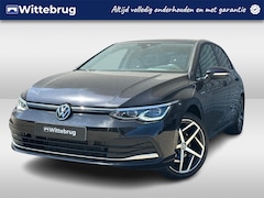 Volkswagen Golf - 1.5 TSI 130pk Style / Panoramadak / LED / App-Connect / Navigatie / Camera / 18" LMV P4