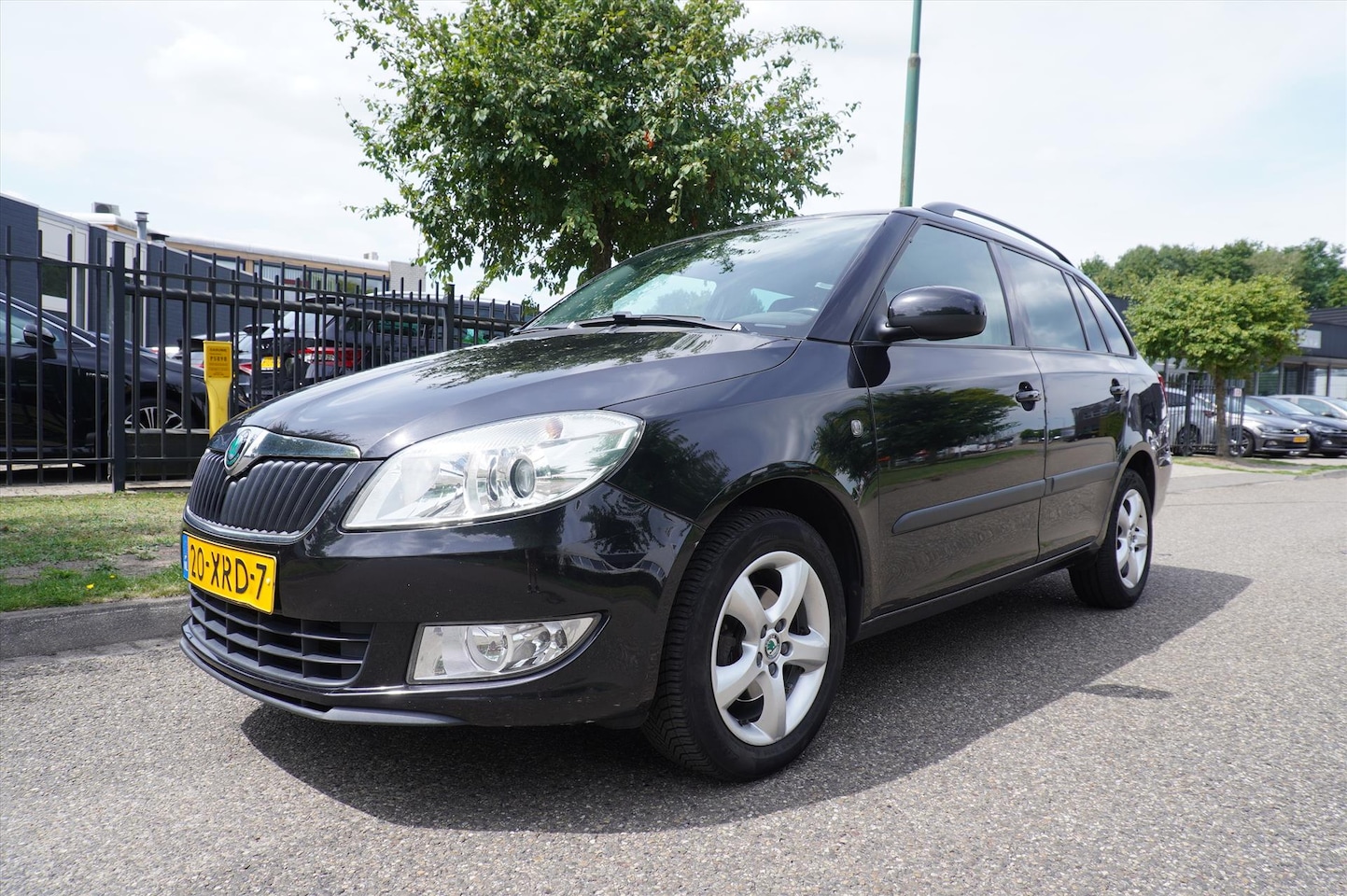 Skoda Fabia - 1.2 TSI 86pk Comfort APK tot 31-08-2026 - AutoWereld.nl