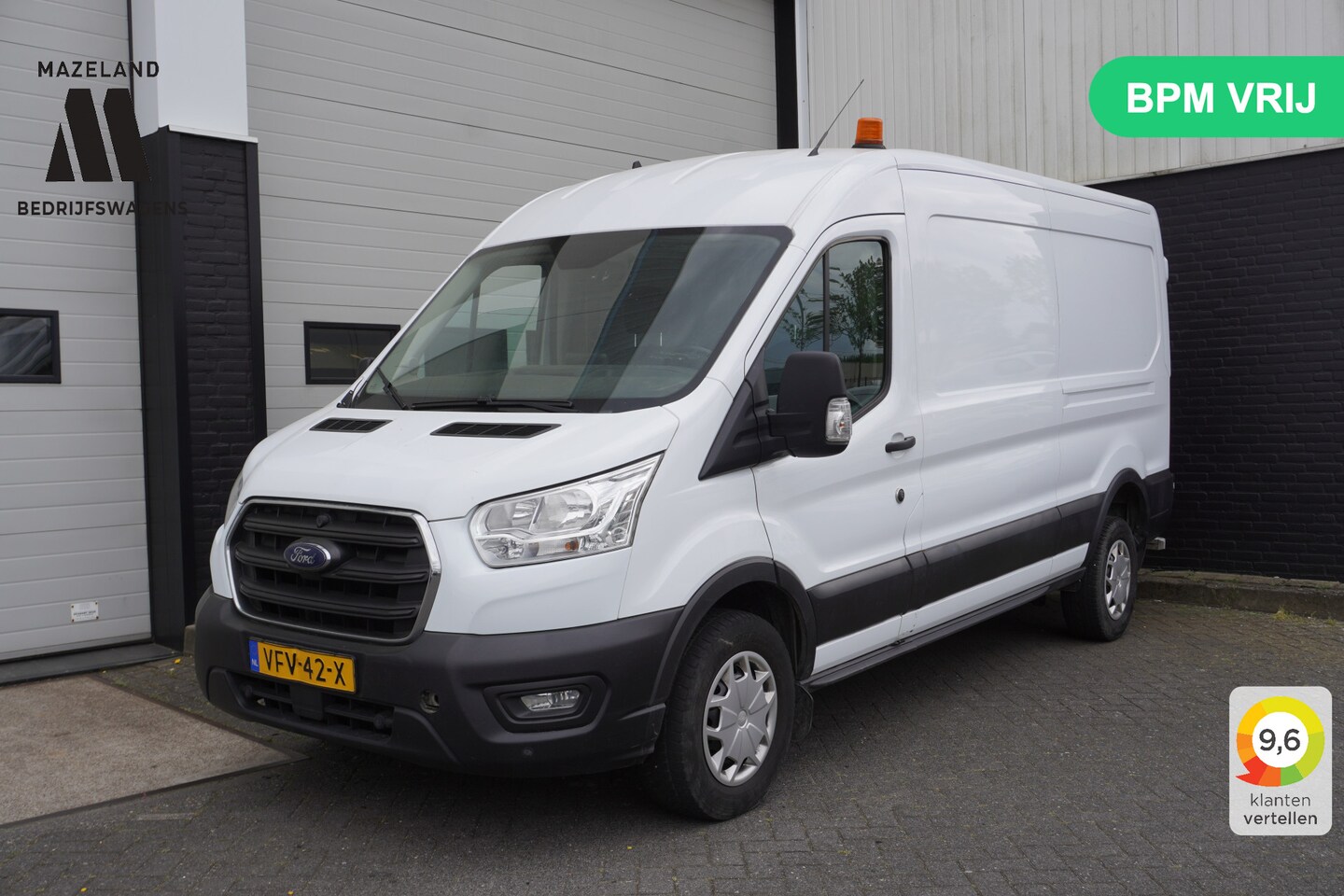 Ford Transit - 2.0 TDCI 130PK L3H2 EURO 6 - Airco - Navi - Cruise - € 14.950,- Excl. - AutoWereld.nl