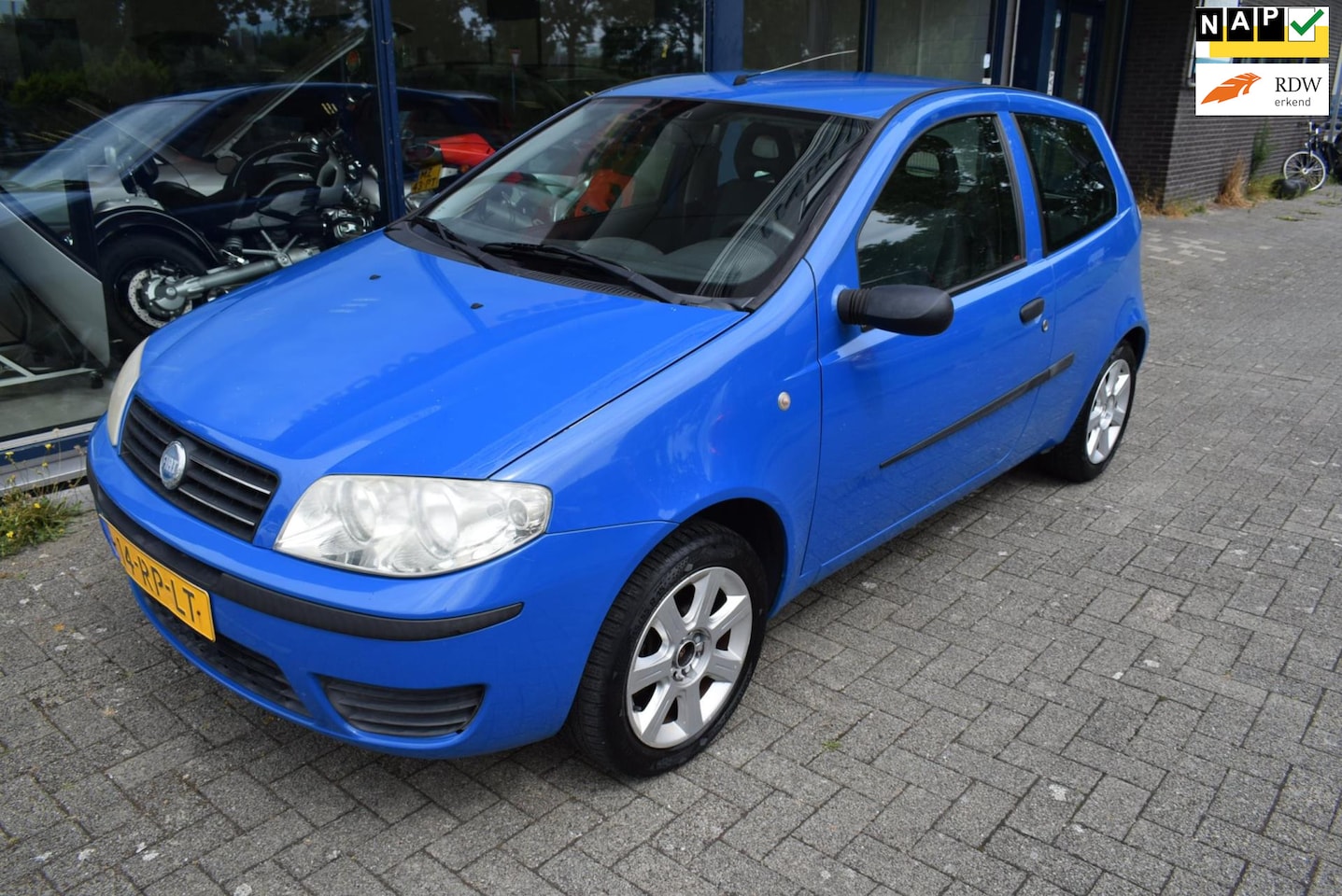 Fiat Punto - 1.2 SportSound airco - AutoWereld.nl