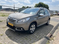 Peugeot 2008 - 1.2 VTi All. Pack Pr / Trekhaak / Navi