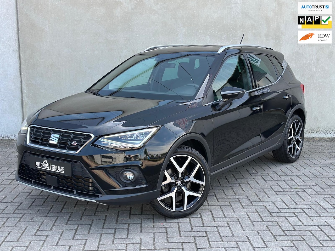 SEAT Arona - 1.0 TSI FR DSG Camera Beats LED Carplay Keyless - AutoWereld.nl