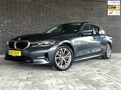 BMW 3-serie - 320e Business Edition Carplay_Led_3D camera_Virtual cockpit