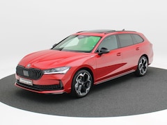 Skoda Superb Combi - Sportline Business 1.5 TSI PHEV 204 PK | Panoramadak | Trekhaak | Head-up display | Stoelv