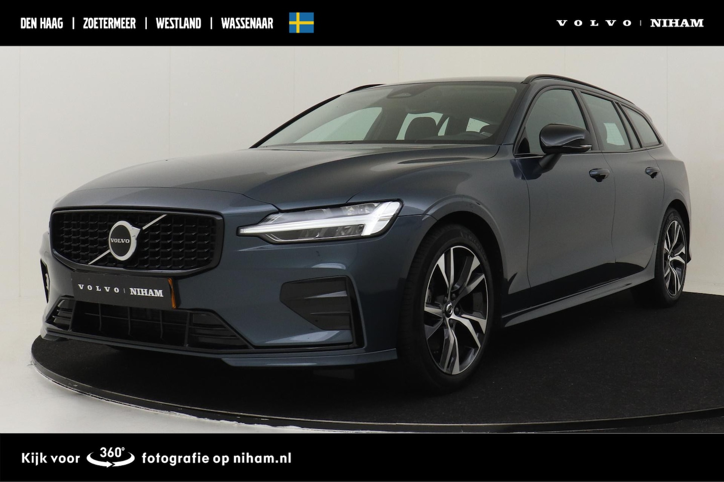 Volvo V60 - B4 (M-HYBRID) PLUS DARK -EXTERIEUR STYLING|CAMERA|ADAP.CRUISE|POWER-SEATS|TREKHAAK| - AutoWereld.nl