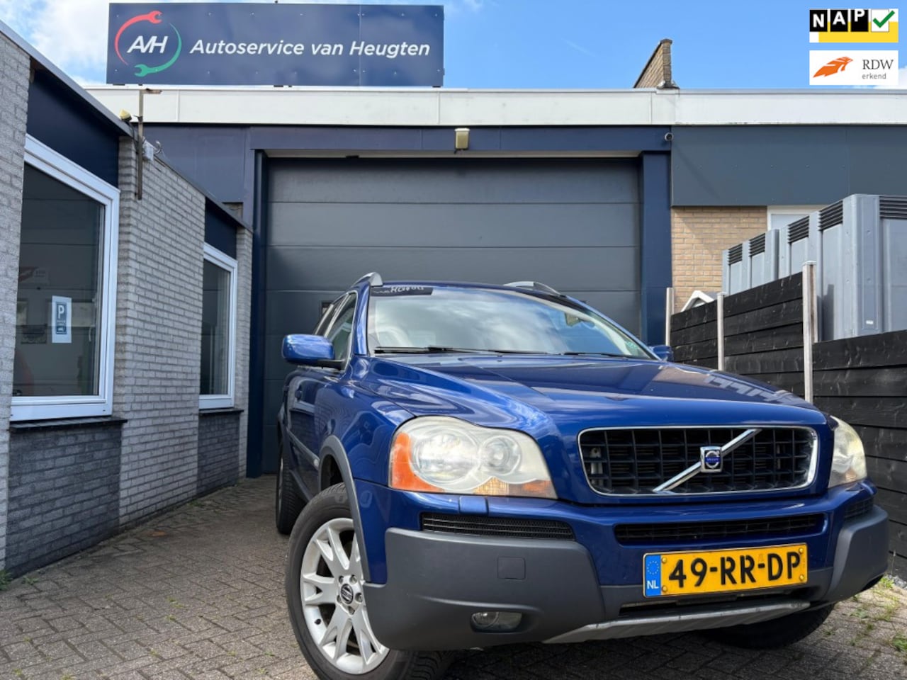 Volvo XC90 - 2.5 T Ocean Race 2.5 T Ocean Race - AutoWereld.nl