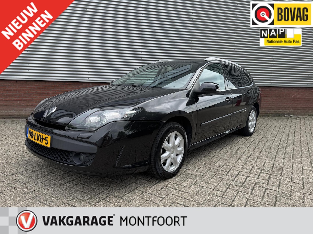 Renault Laguna Estate - 1.5 dCi Celsium|Leder|Cruise|Airco|Navi|Keyless|Clima| - AutoWereld.nl