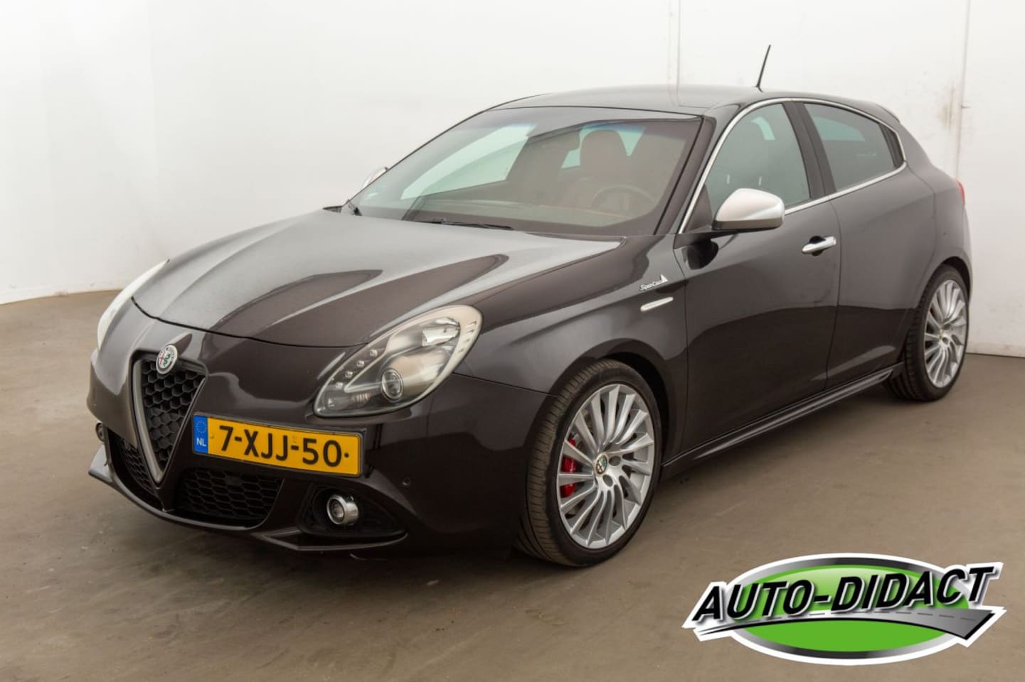 Alfa Romeo Giulietta - 1.4T Automaat Exclusive - AutoWereld.nl