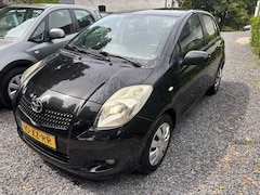 Toyota Yaris - 1.3 VVTi Sol AIRCO 5 DEURS