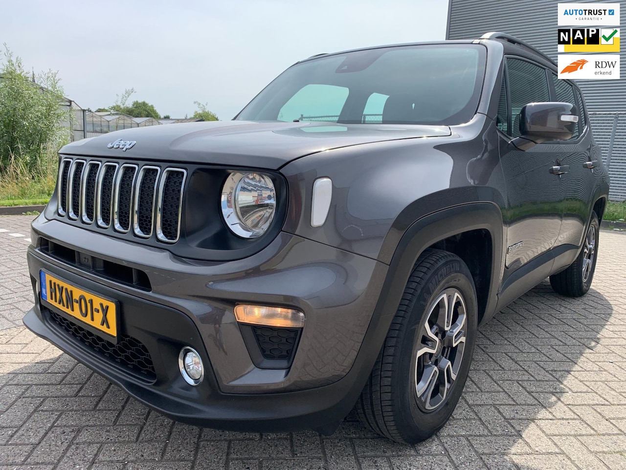 Jeep Renegade - 1.3T-e Limited Weinig KM !! AUTOMAAT - AutoWereld.nl
