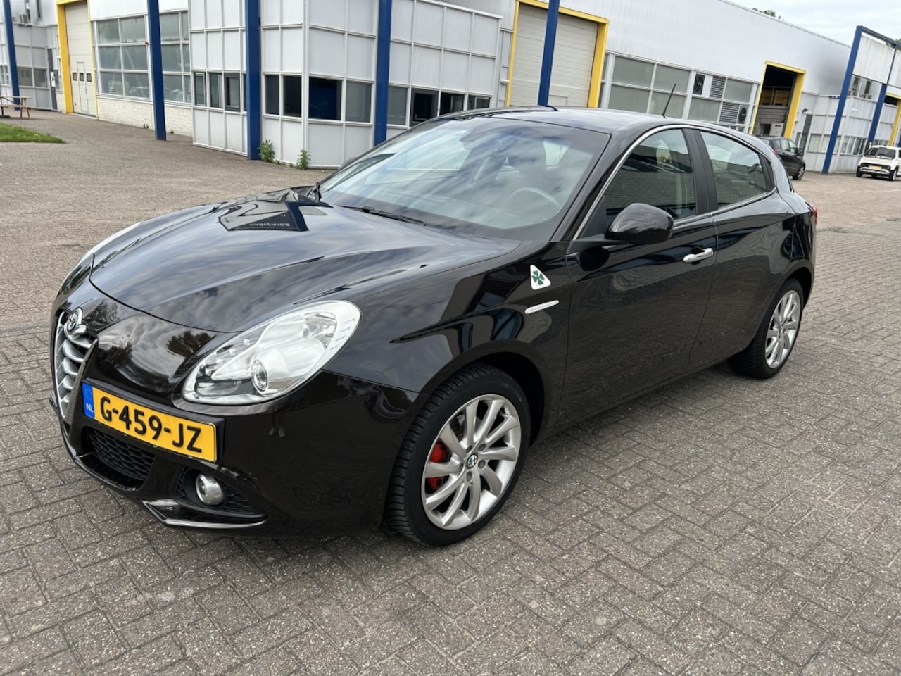 Alfa Romeo Giulietta - 1.4 T Distinctive NAVI CRUISE PDC CLIMA. - AutoWereld.nl