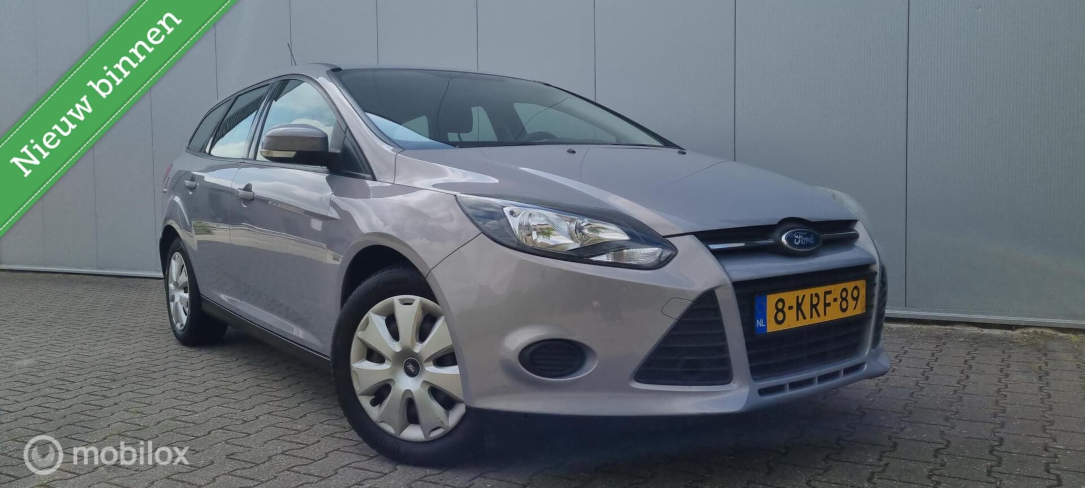Ford Focus Wagon - 1.0 EcoBoost Lease Trend 1.0 EcoBoost Lease Trend - AutoWereld.nl
