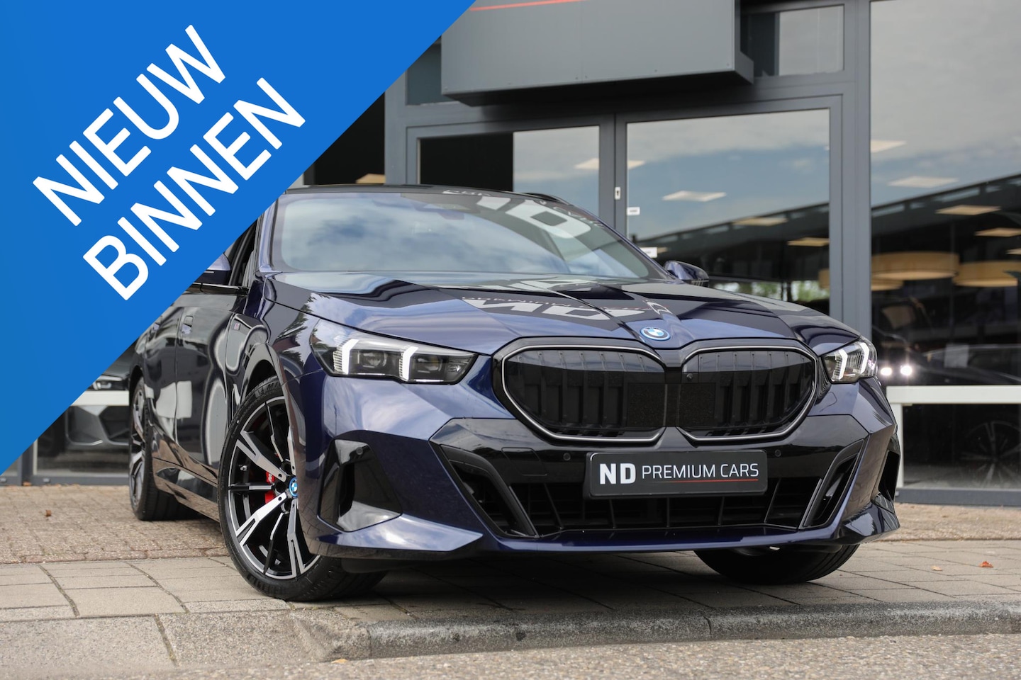 BMW 5-serie Touring - 530e M Sport Edition | Bowers & Wilkins | Trekhaak elektrisch | Stoel koeling - AutoWereld.nl